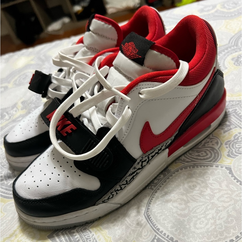 Nike Jordan Trainer Size 6.5Y